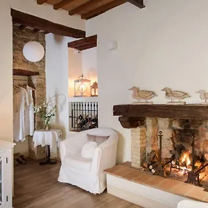 Casa vacanze La Casa Di Alice, Castelnuovo dellʼAbate